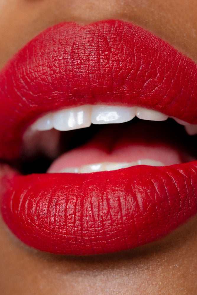 
            
                Load image into Gallery viewer, Aroma Lipstick
            
        